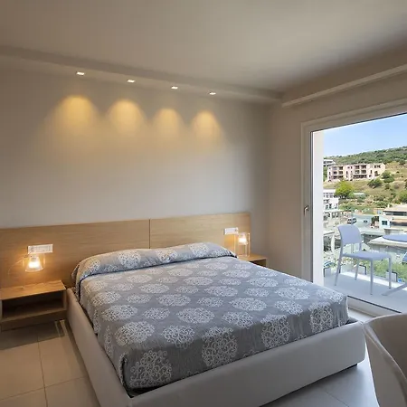 Domu Simius Hotel 3*